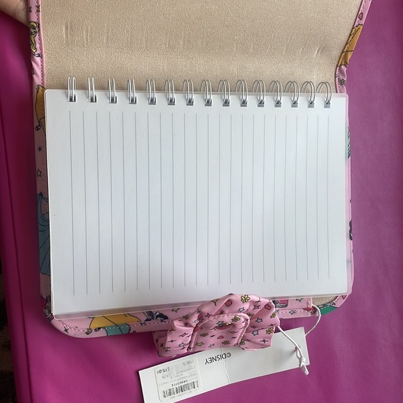 Stoney Clover Lane X Disney Princess Ruffle Notebook NWT w/ paper insert - Picture 4 of 5